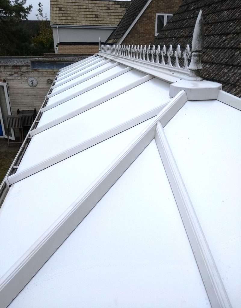 conservatory roof featuring advanced insulation materials